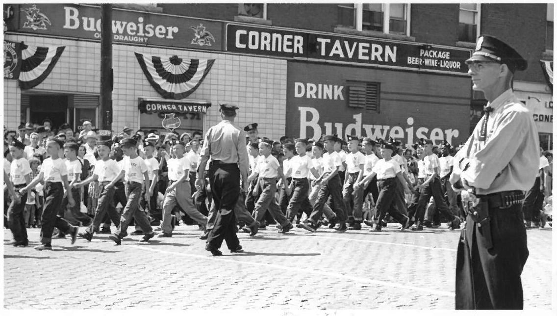 Rantoul Centenial Parade Ofc Harry Peters